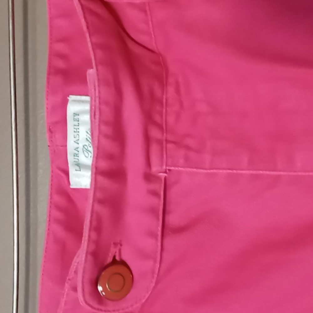 Laura Ashley Pink Capri Pants Size 10P - Picture 3 of 5